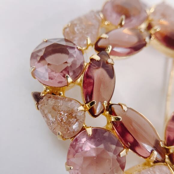 VTG Purple Glass Brooch Gold Tone Statement Pin Prong Set Navette Marquise Swirl - Picture 3 of 8